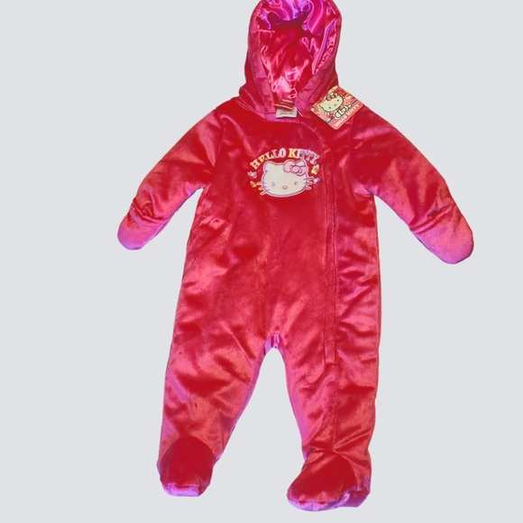 Hello Kitty Snow Suit Girl 6/9 months - Picture 1 of 3